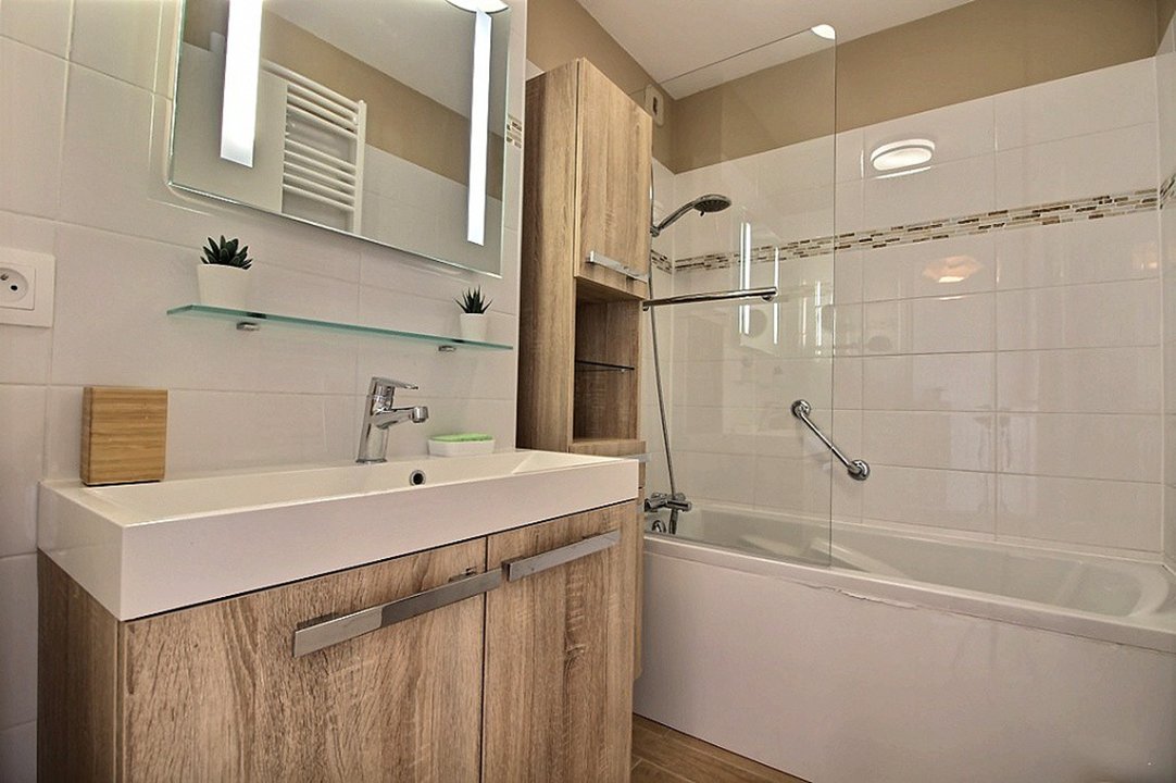 /picture/helios/116252002/SEMAPHORE 84/6_2025-10-31CET01h00-06.jpg